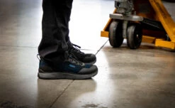 Keen Men's Sparta 2 (Aluminum Toe) | Brilliant Blue/Black -Footique Shop 1025567 PDP TopImage