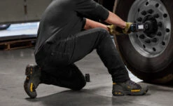 Keen Men's Troy 6" Waterproof Boot (Carbon-Fiber Toe) | Magnet/Black -Footique Shop 1025697 PDP TopImage