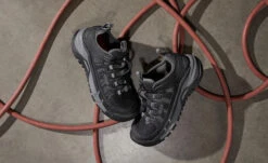 Keen Men's Birmingham (Carbon-Fiber Toe) | Black/Magnet -Footique Shop 1026359 PDP TopImage