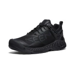 Keen Men's NXIS EVO Waterproof Shoe | Triple Black -Footique Shop 17882efee6738333352c28188e723fe7b17d01a8
