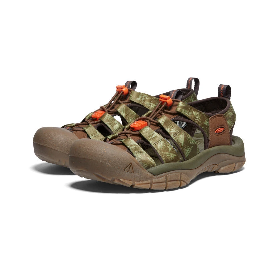 Keen Men's Newport Retro X Smokey Bear | Smokey Bear/Military Olive 4 Keen Men's Newport Retro X Smokey Bear | Smokey Bear/Military Olive - Image 2