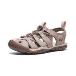 Keen Women's Clearwater CNX | Timberwolf/Fawn -Footique Shop 506622a02d1a48dd07ad5c0fc8e7928f515c9fad
