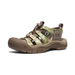 Keen Women's Newport Retro X Smokey Bear | Smokey Bear/Tarragon -Footique Shop 8b11cb878686a81c625e12af57a1c84de7e7bdc9