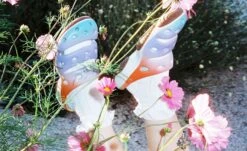 Keen Women's Yogui Arts Clog X Beci Orpin | Multi/Clearly Aqua -Footique Shop KEEN W BeciOrpinxYogui Lifestyle PDP Doublewide