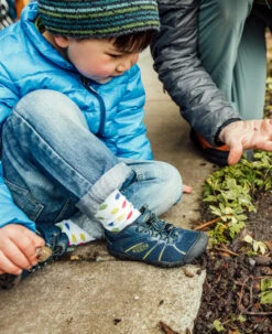 Keen Little Kids' Chandler 2 CNX Sneaker | Black Iris/Evening Primrose -Footique Shop KidsChandler2Lifestyle2 99f9024d f46e 40e1 a355 bb16a3625ada