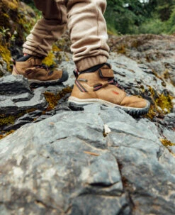 Keen Little Kids' Ridge Flex Waterproof Boot | Bison/Red Carpet 15 Keen Little Kids' Ridge Flex Waterproof Boot | Bison/Red Carpet -Footique Shop RidgeFlexPDPLifestyle3Kids 890edebf a9da 492a af65 1fe7266705cd