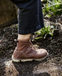 Keen Women's San Jose 6" Boot (Soft Toe) | Gingerbread/Off White -Footique Shop SDD 496 PDP SanJose 1024570 Left Image