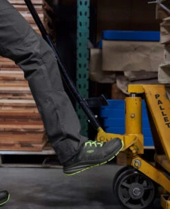 Keen Men's Vista Energy (Carbon-Fiber Toe) | Magnet/Green Glow -Footique Shop SDD 554 VistaEnergy 1026886 Left Image