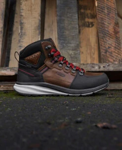Keen Men's Red Hook Waterproof Boot (Soft Toe) | Tobacco/Black -Footique Shop SDD 604 RedHook 1025618 Right Image