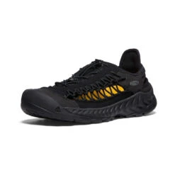 Keen Men's UNEEK NXIS | Triple Black/Black -Footique Shop c1129b2ef4f007f66972c1f9f96ad78b1b7425b8