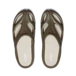 Keen Men's Shanti Clog | Canteen/Plaza Taupe -Footique Shop fc430abe1e7af0f32ad977839153ae338abfffcd